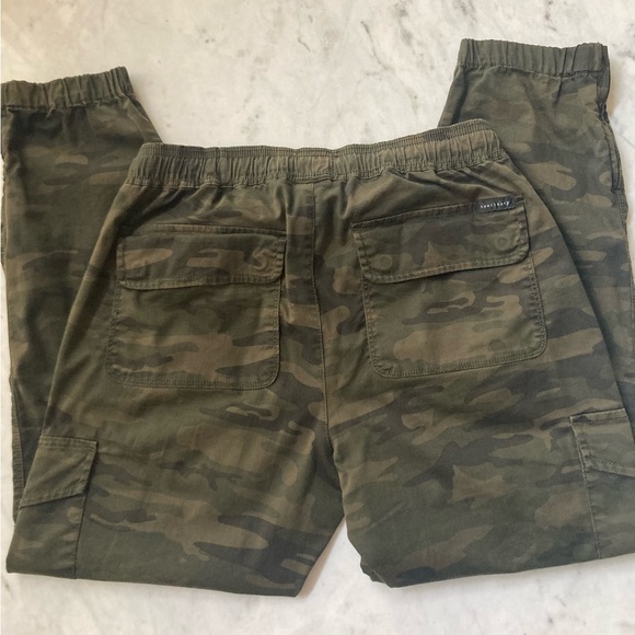 Sanctuary Camo Cargo Pants Medium - Picture 3 of 4